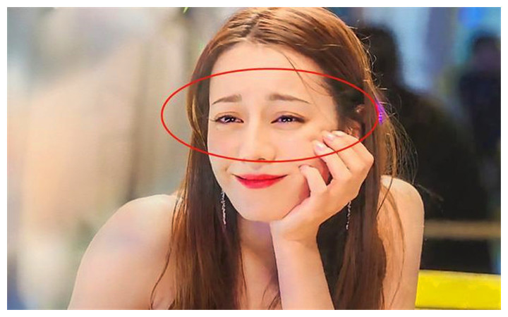 周冬雨|哭戏的最高境界“笑着哭”，陈乔恩赵丽颖不算啥，周冬雨不愧影后