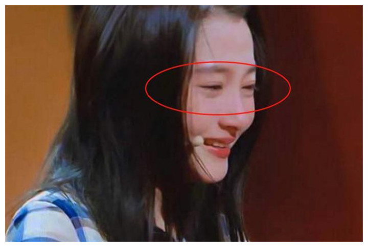 周冬雨|哭戏的最高境界“笑着哭”，陈乔恩赵丽颖不算啥，周冬雨不愧影后