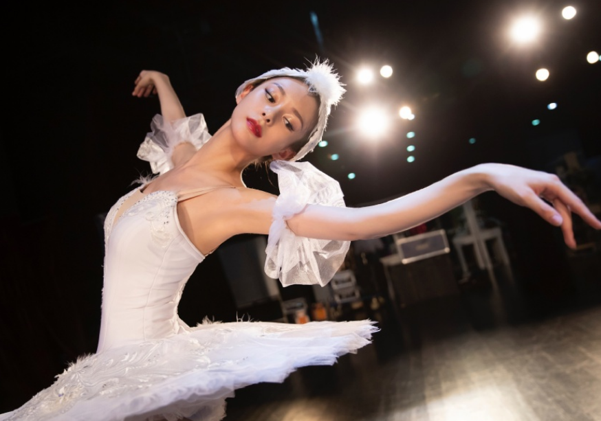 火箭少女101|火箭少女101解散后，段奥娟傅菁资源起飞，徐梦洁整个月没行程