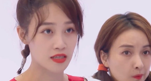 蓝盈莹|蓝盈莹又翻车了！碰瓷老艺术家被前同事手撕，已和人艺无任何关系