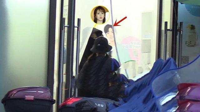 杨紫|青簪行再曝路透！杨紫放飞自我被批不敬业，与肖战另类同框成亮点