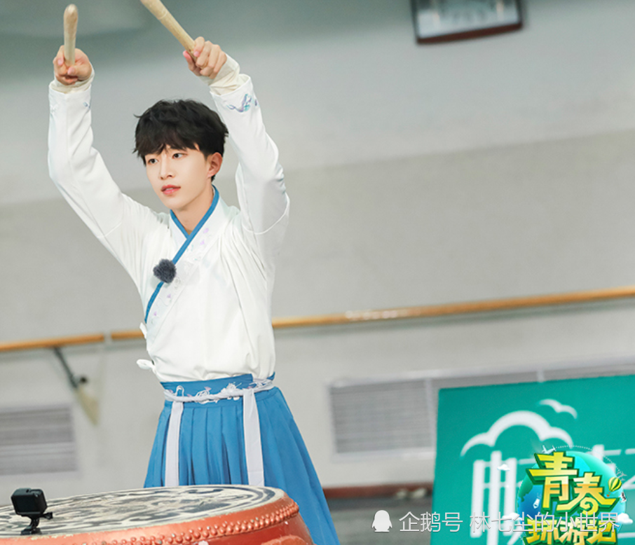 范冰冰|认识他，始于范冰冰，忠于青春环游记，陷于真实和才华