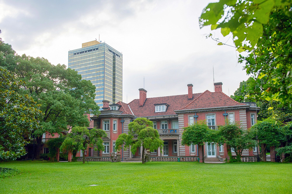 隐匿在魔都闹市区里的英式庄园,百年历史的瑞金洲际,雍容不减