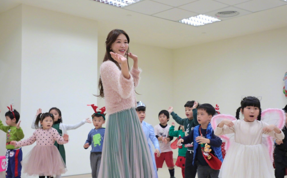 林志玲|林志玲与外籍老公结婚一年大变样，女神变成网红脸，处境令人担忧