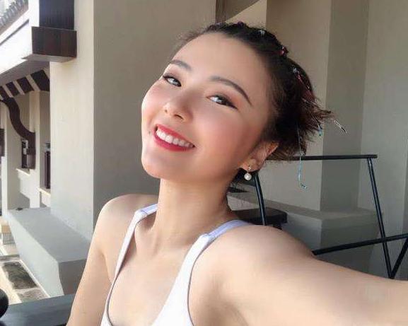 奥运冠军何可欣,退役后又2次发育