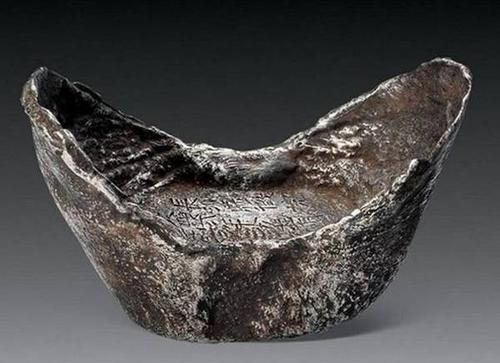 民间故事|民间故事：汉朝一男子，买了一所没人要的破房子，几天后发了大财