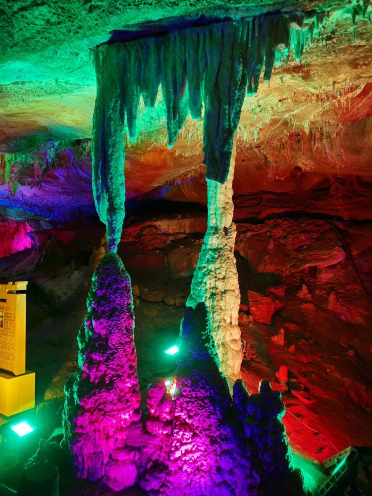 上饶神龙宫灯光升级后效果惊艳美的如此绚丽壮观