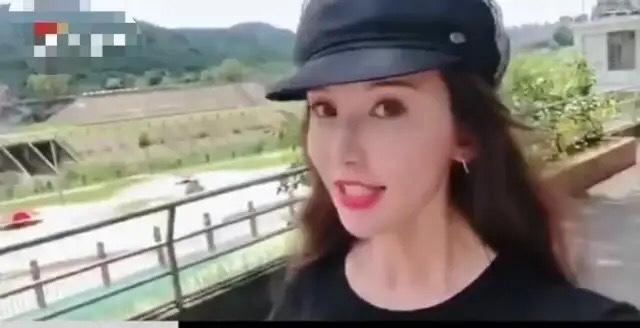 林志玲|46岁林志玲近照曝光，美颜滤镜下撞脸张萌，为了备孕又圆润了一圈
