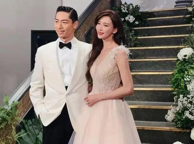 林志玲|46岁林志玲近照曝光，美颜滤镜下撞脸张萌，为了备孕又圆润了一圈