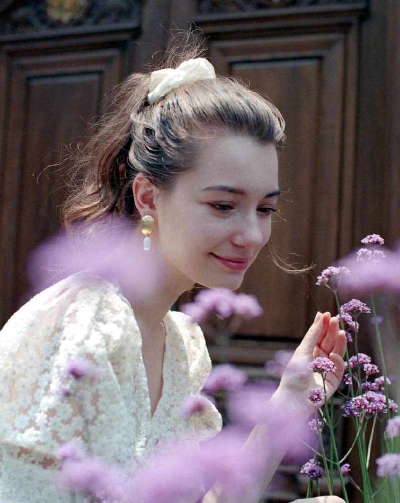 外籍模特anastasia有天使面庞魔鬼身材谁看完能不爱