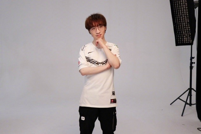 lol主播曝出宝蓝将回归,宁王排位很不正常,ig下路或许会更换?