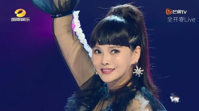 乘风破浪的姐姐|四期过去了，《乘风破浪的姐姐》哪些姐姐败光路人缘？刘芸有点冤