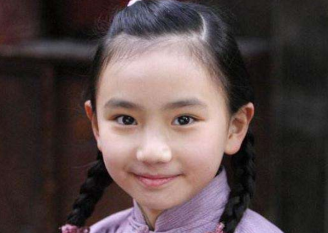 曾是红极一时的童星放弃演艺事业又成清华学霸如今让人羡慕