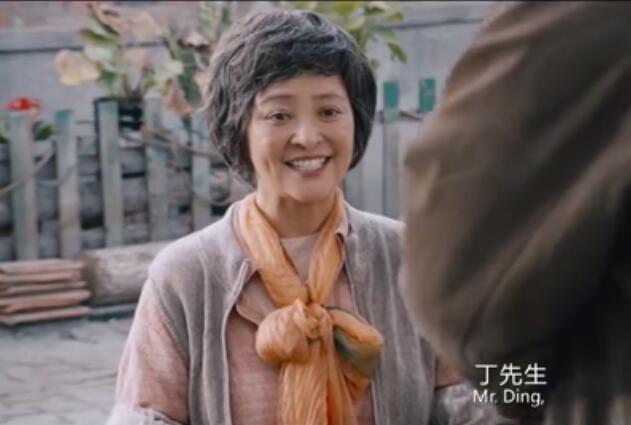 李勤勤|李勤勤：曾和郎平同学，嫁遍日本、欧、美，晒单身近况被嘲落魄