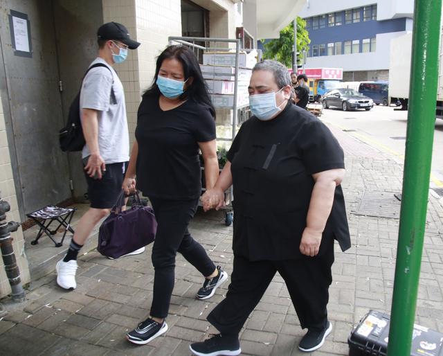 何超琼|赌王设灵二房带头操办，何超琼最早到场，何超仪成首位公开发声者