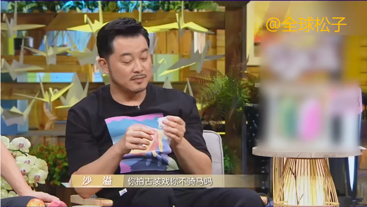 古力娜扎|拍了那么多古装戏，古力娜扎竟没骑过真马，只在周杰伦MV中骑过