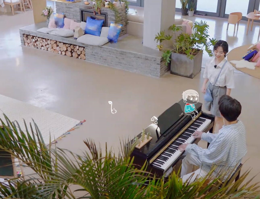 看郑爽吴奇隆拍节目住3层别墅占地足千平明星待遇就是不一样