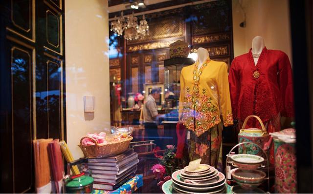 中国民航飞行学院|《小娘惹》女主肖燕居然是飞行学院毕业？长相灵动也神似刘亦菲