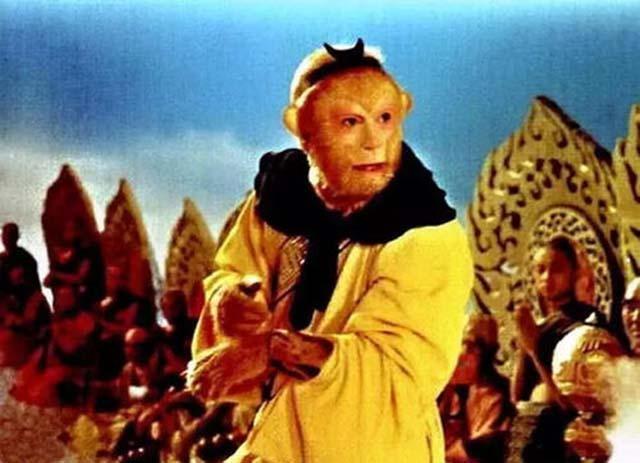 孙悟空|猪八戒只会36变，为啥要瞧不起孙悟空的72变？你看看老猪啥身份