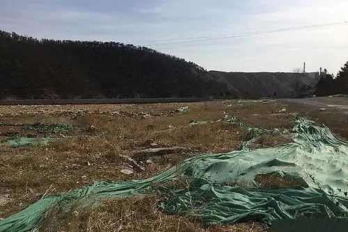 在大氣汙染防治過程中,防塵網被認為是有效降塵的