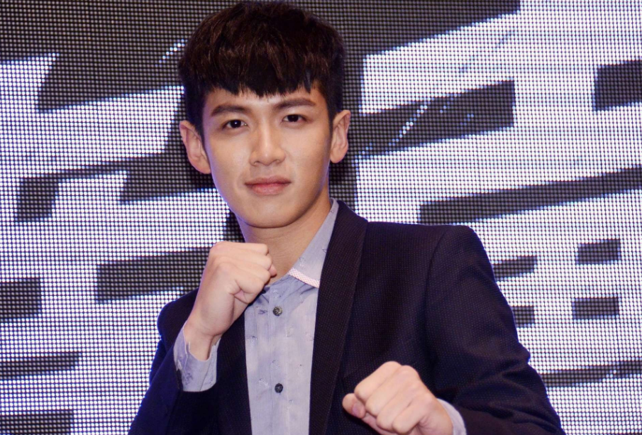 柯震东|柯震东范冰冰复出，在娱乐圈混不下去的仝卓，这么快就接商演了？