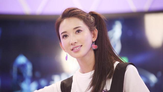 林志玲|林志玲婚后近照，嫁日本老公后变化太大，她过得怎么样？