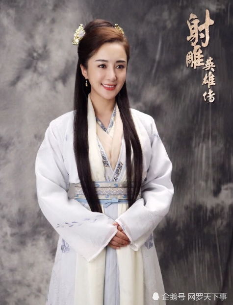 还记得被叶璇的狗咬毁容的李依晓吗?多次整容,如今美到认不出