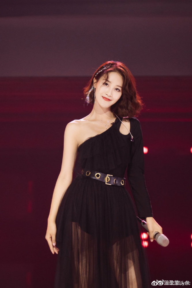 蓝天野|蓝盈莹已从北京人艺辞职 与蓝天野为同事关系