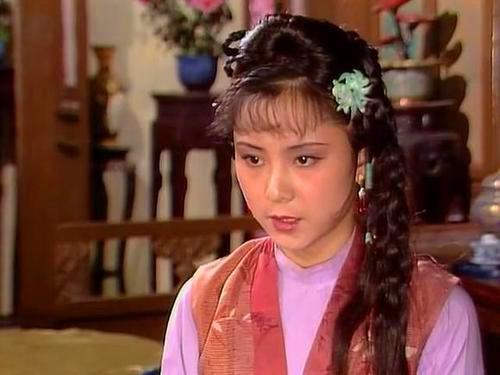 晴雯|晴雯连家乡父母都不记得，为什么临死却叫了一夜的娘？