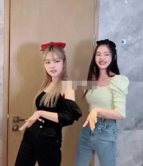 范冰冰|范冰冰和网红晚晚同框，皮肤白到发光，气质畏缩毫无自信输太惨