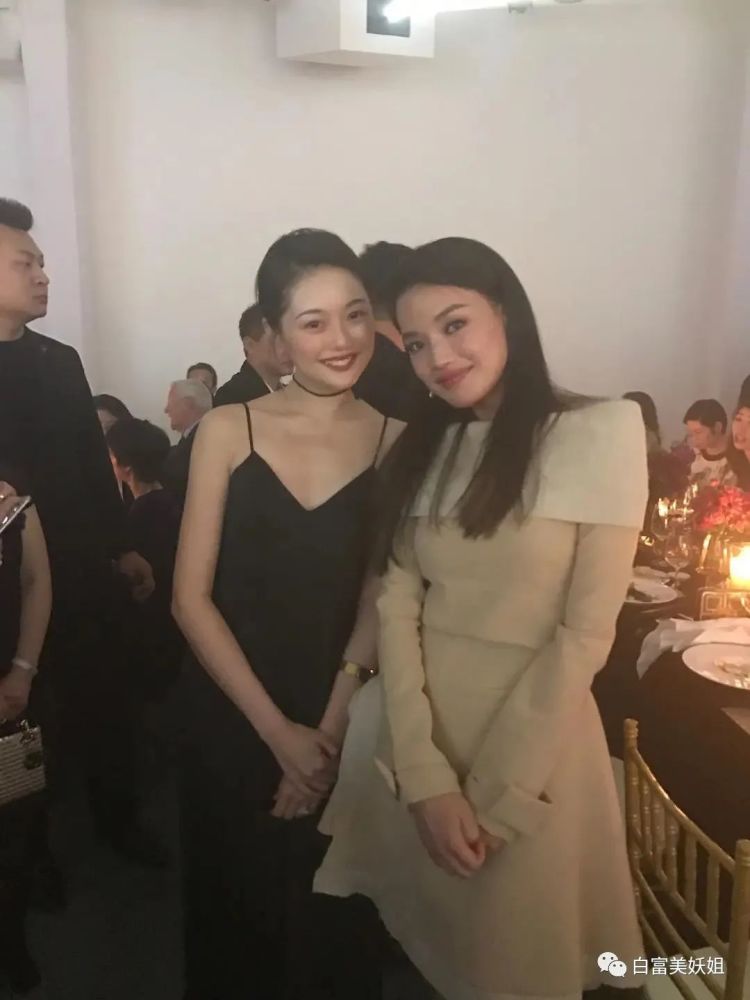 范冰冰|晚晚史诗级翻车！艳压范冰冰心机被戳破，10年旧照复盘不忍看…