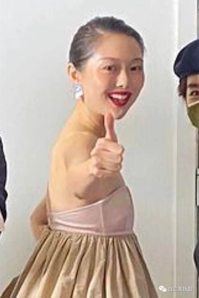 范冰冰|晚晚史诗级翻车！艳压范冰冰心机被戳破，10年旧照复盘不忍看…