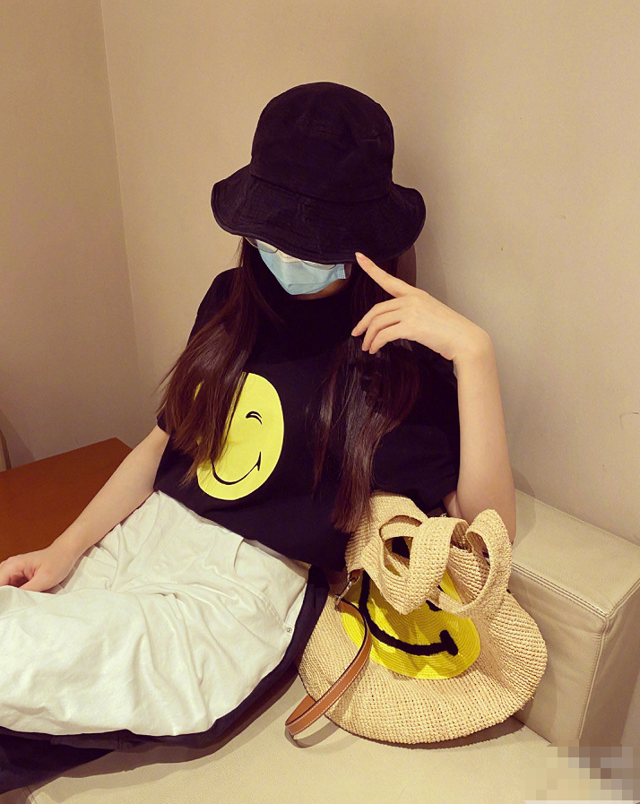 唐嫣|唐嫣马上开启复工模式？首次晒出产后全身照，气质深受粉丝好评！