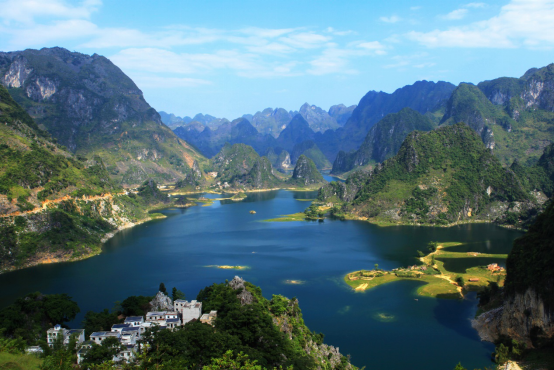 仿佛走入泼墨的山水画|凌云县|浩坤湖|茶乡|广西|游船