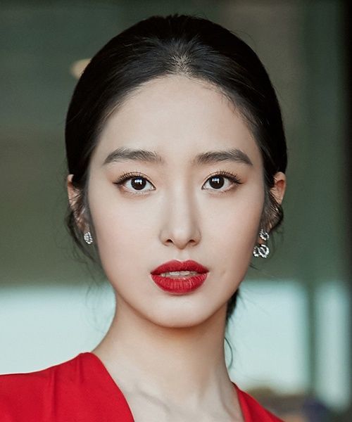 李梦|什么是又纯又欲初恋脸？看看李梦王智杨采钰就知道，找找共同点