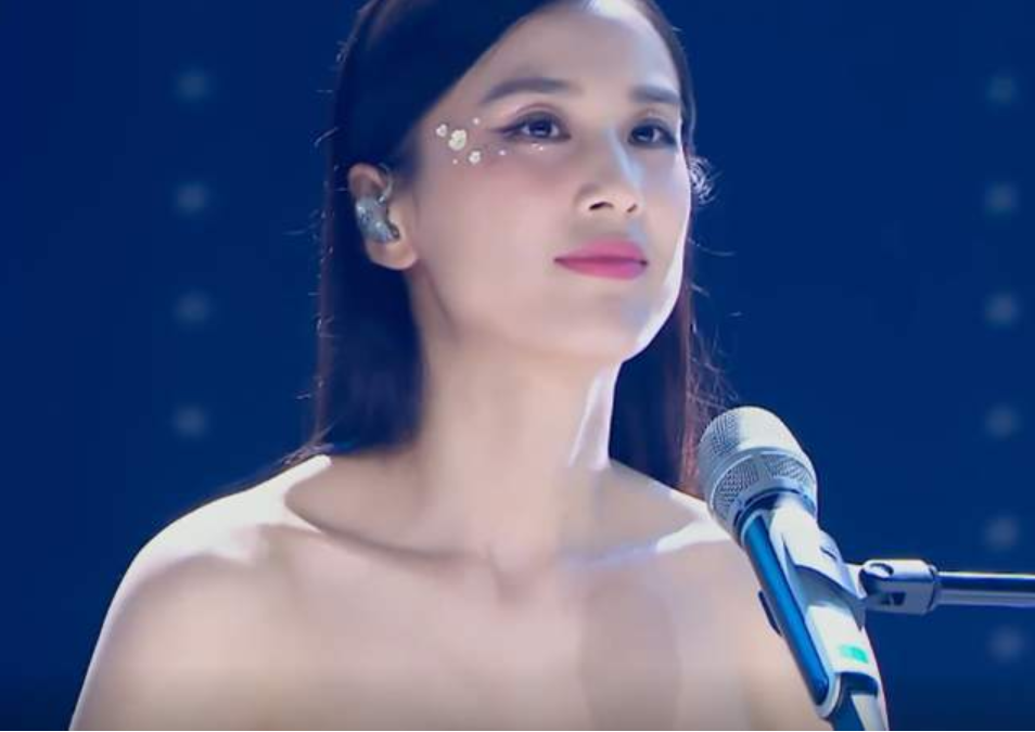 乘风破浪的姐姐|《乘风破浪》又一位姐姐口碑“翻车”，这节目有毒，谁红谁倒霉