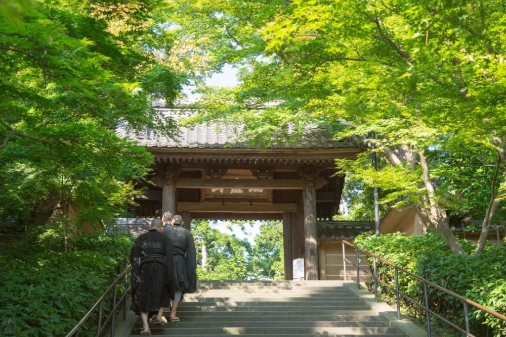 一种说法把茶泡饭和 古代寺院饮食联系在一起.