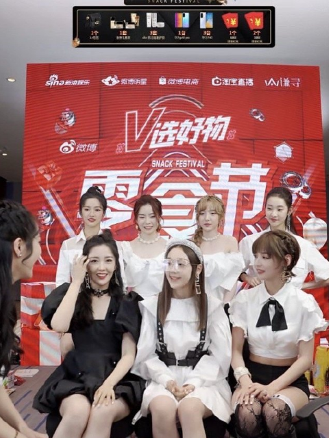 创造营|硬糖少女直播间无修生图，失去创造营滤镜后，颜值变化很明显！