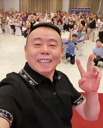 潘长江|潘长江老师，请给年轻人留条活路！