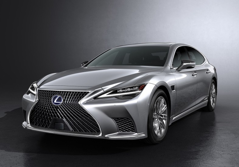 2021款雷克萨斯ls惊艳亮相更酷炫更豪华会火吗