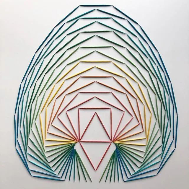 95年小哥一根牙签毁世界名画强迫症直呼太爽了