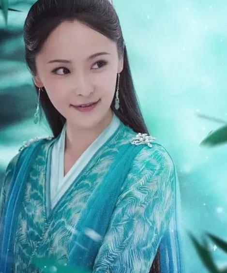 唐嫣|她曾被罗晋苦追多年，颜值美过杨幂和唐嫣，如今却依然单身