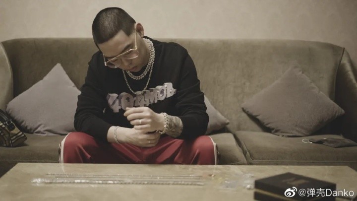 身为红花会的大哥,弹壳是否被贝贝和pgone遮掩了光芒?_腾讯新闻