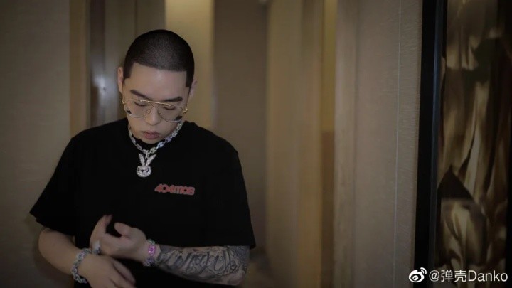 身为红花会的大哥,弹壳是否被贝贝和pgone遮掩了光芒?_腾讯新闻