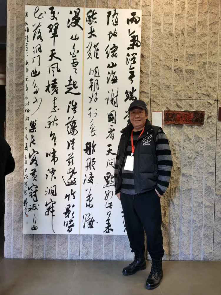 周艺云|60后业余书法家，“抓阄”进入国展，行书潇洒犀利