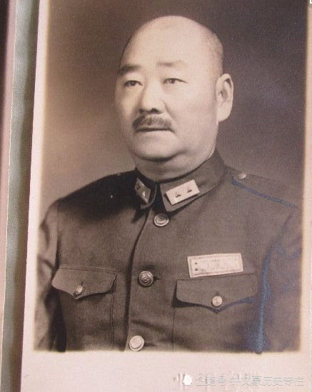 刘峙国军陆军二级上将在刘邓大军面前不堪一击