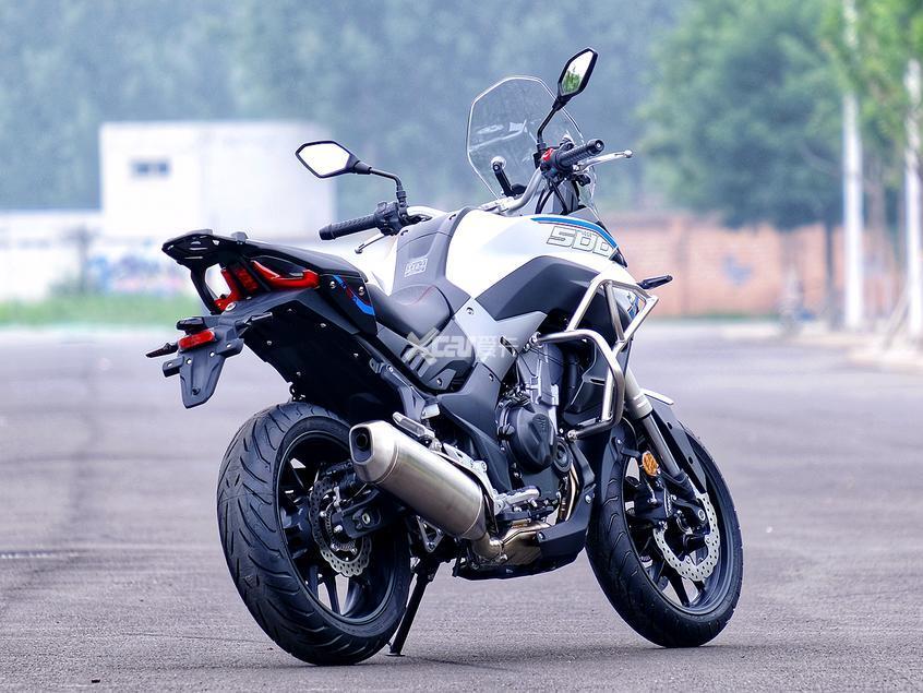 绝对正宗500双缸adv隆鑫无极500ds实拍