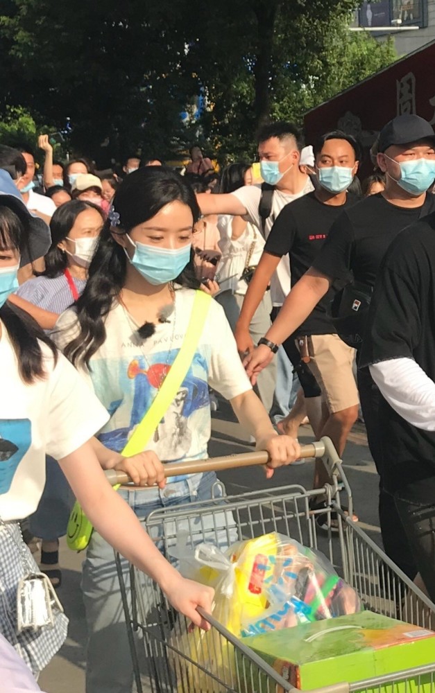 中餐厅4|《中餐厅4》再曝路透照，首位飞行嘉宾确定，录制时长堪称良心！