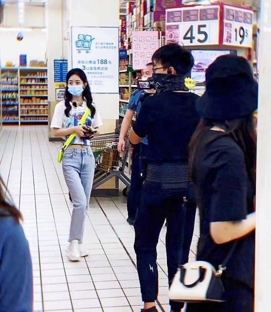 中餐厅4|《中餐厅4》再曝路透照，首位飞行嘉宾确定，录制时长堪称良心！