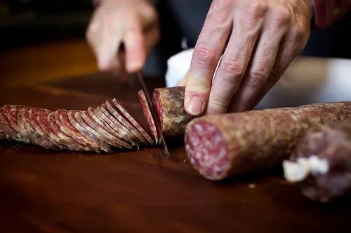 利息|利息被银行四舍五入后，你到底是赚了还是亏了？答案和想的不一样